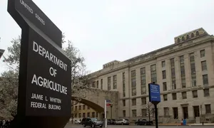 Chính quyền Trump yêu cầu các bộ lên phương án chuyển khỏi thủ đô Chính quyền Trump yêu cầu các bộ lên phương án chuyển khỏi thủ đô