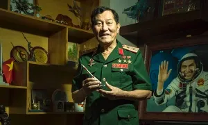 Sách ảnh về thế hệ vàng phi công không quân Việt Nam Sách ảnh về thế hệ vàng phi công không quân Việt Nam