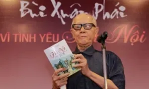 Nhà văn hóa Hữu Ngọc qua đời